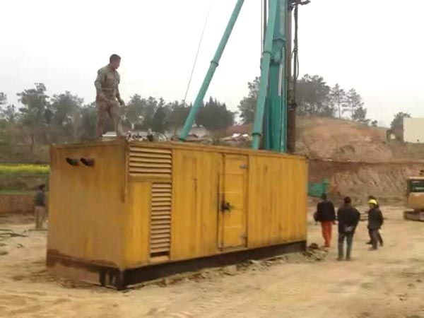 南开乡如何判断水冷式机油散热器密封件是否需要更换？
